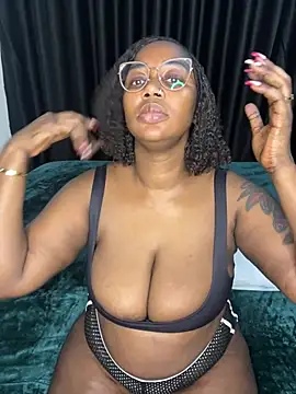 Honeylust26
