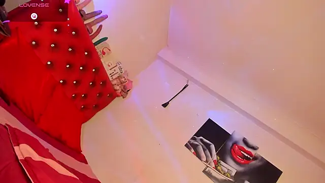 bywanda live cam on StripChat