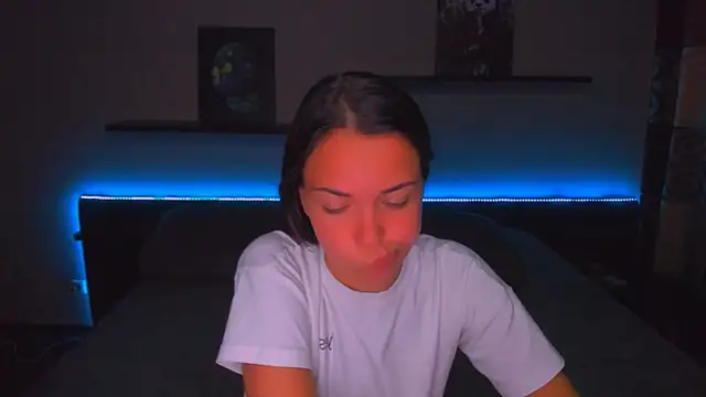 AlexaBarkley webcam
