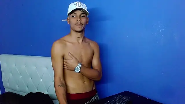 Angel_foxc13 webcam