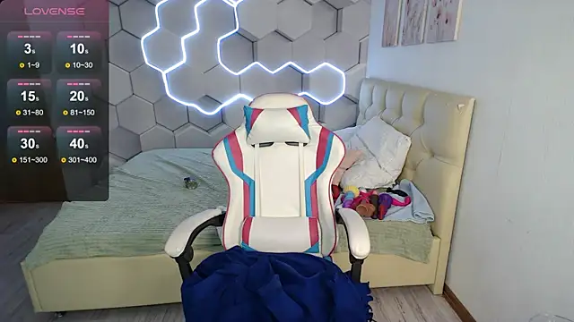 aliicemeow