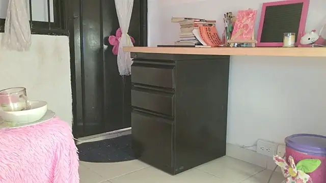 eva_sin18 (F young) - double penetration
