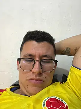 Kurtxxx22 webcam