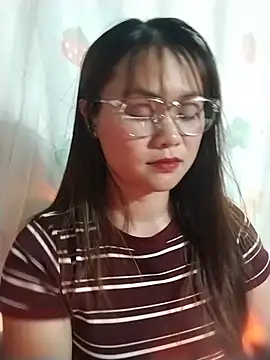 Sisi_dy01 webcam