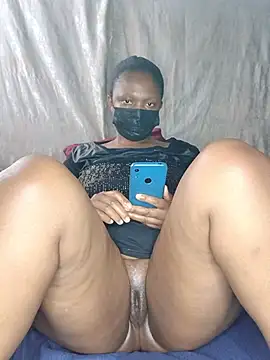 Fatassbitchy webcam