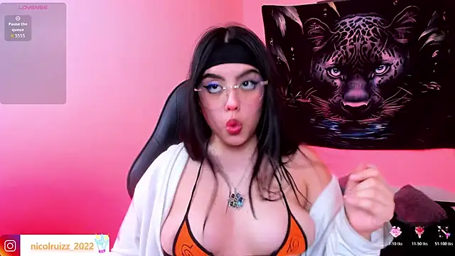 Nicolle_Ruizz webcam