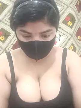 cutie40 live cam on StripChat