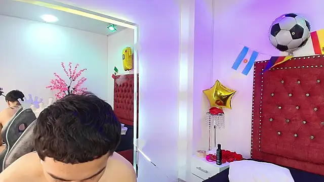Jaden_and_sofia webcam