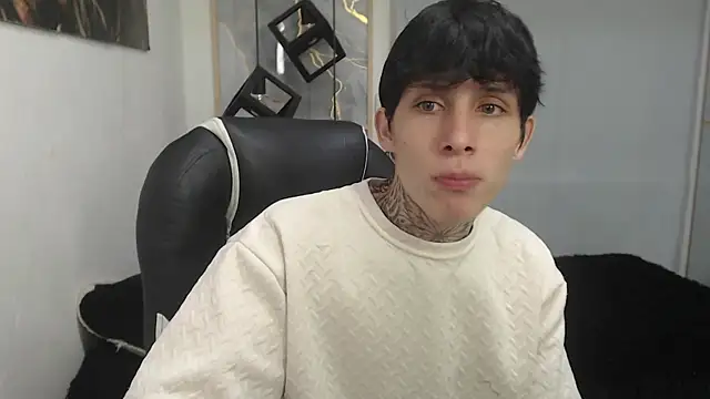 Cry_thereal webcam