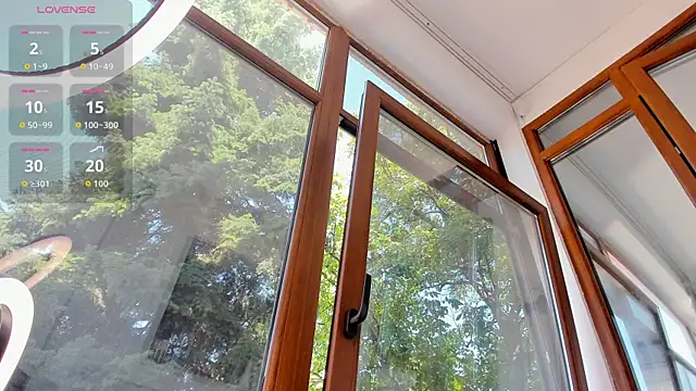 Naila18 webcam