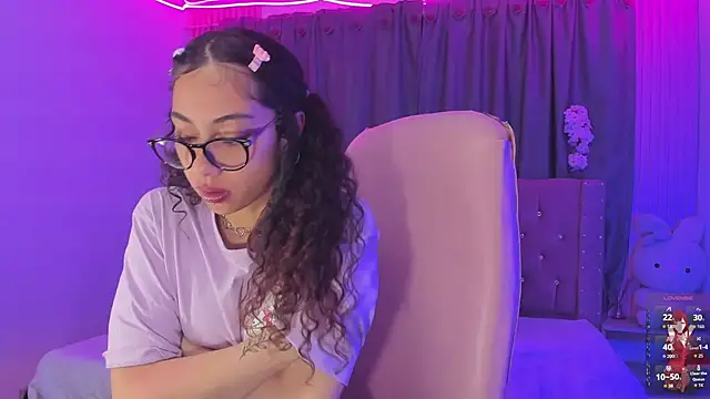 Sarah_Moon1