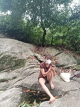 Linda-yiyi webcam