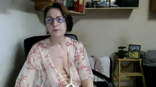 katemodel webcam
