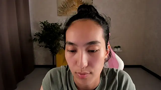 FlirtyAura webcam