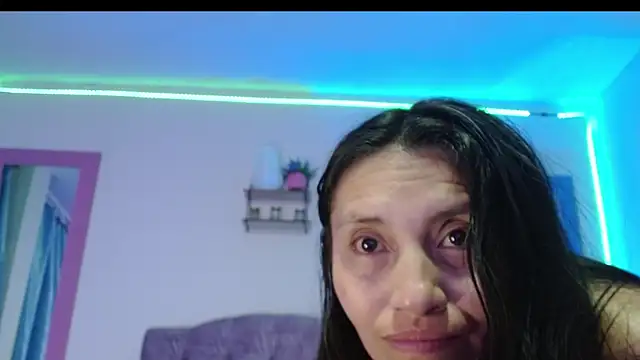 naya_10 webcam