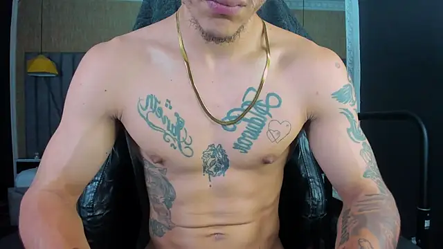 DanteLuxx webcam