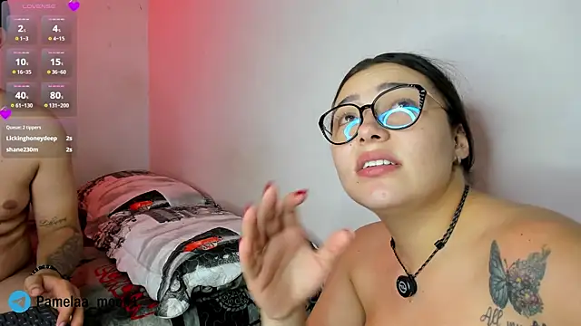Pamelaa_moon1 webcam