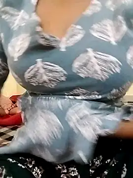 Poonam-Sinha webcam