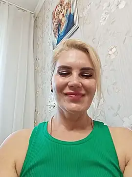 jennyomay