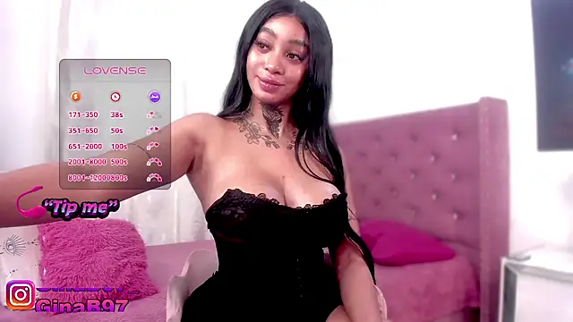 GinnaBolton webcam