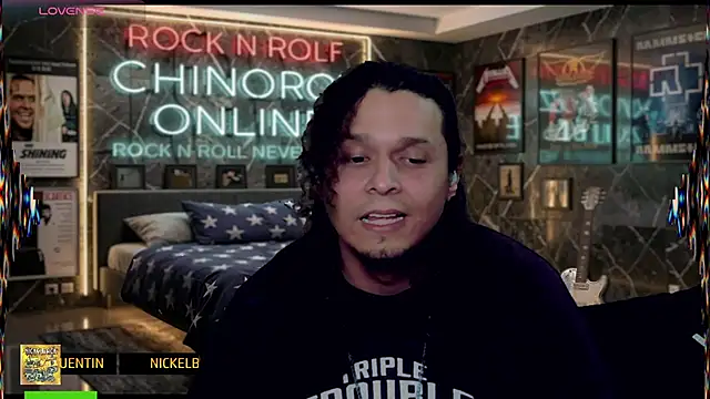 chino_roz webcam