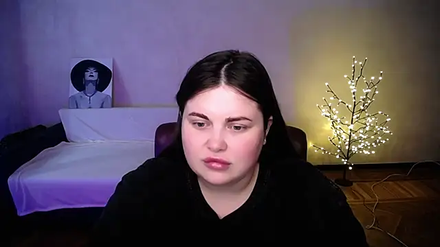 Emily_Mo webcam