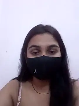 TRISHA0404 live cam on StripChat