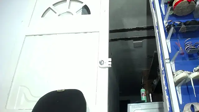Squirter_pussybomb webcam