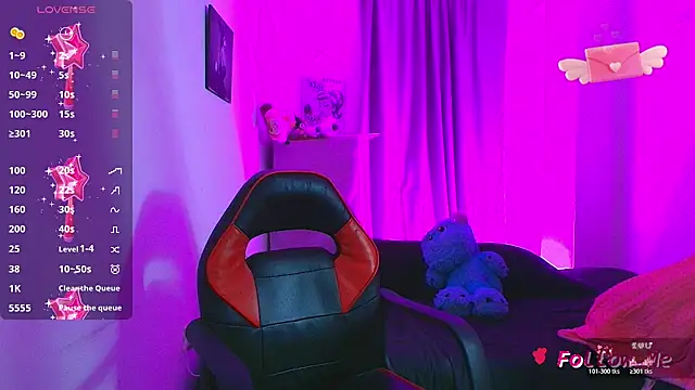 SkylerBennet live cam on StripChat