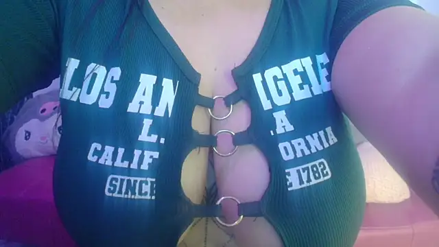 isa__crazy__ webcam