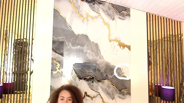 MiticaBrennet_ webcam