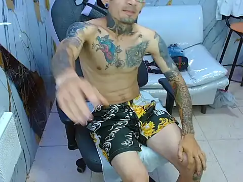 Boy_tatto77 webcam
