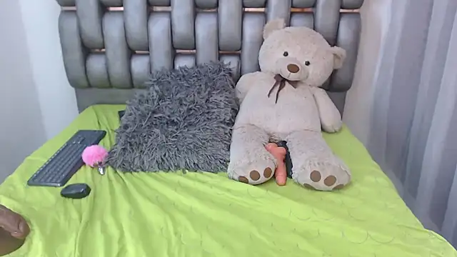 Miia_Rosee_ webcam