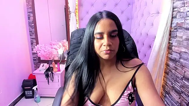 Scarlett_Moom webcam