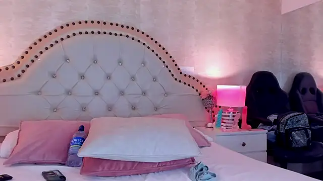 Adara_Muller webcam