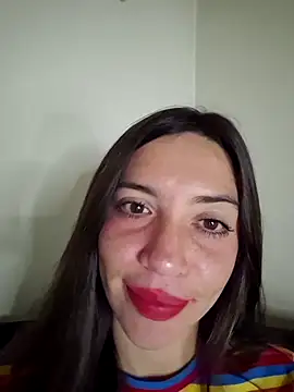 loveuu-bae webcam