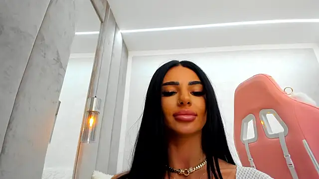 Britney_Charm_ webcam