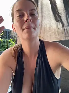 newMichelle webcam