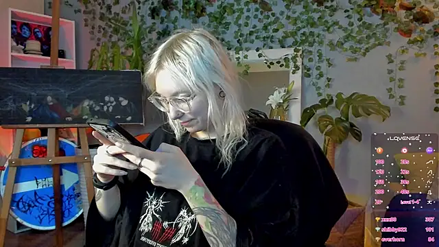 tattoo_art_baby live cam on StripChat