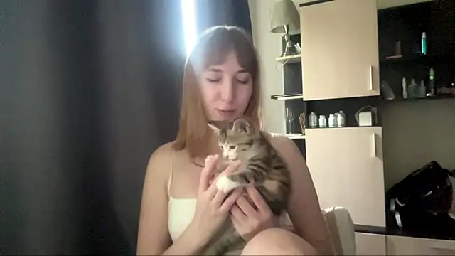 AquilineOrites live cam on StripChat