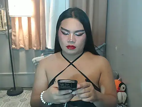 TSbrianaHugeCock webcam