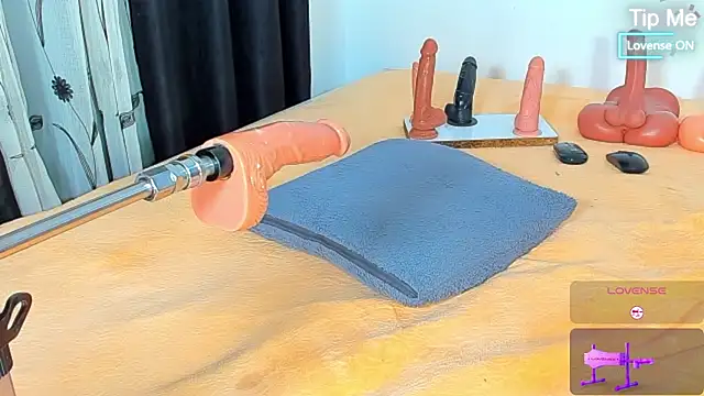 CERTIFIED_SQUIRTER webcam