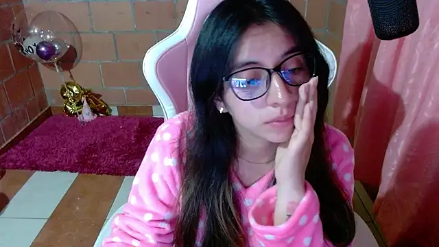 Maggie_Fox3 webcam