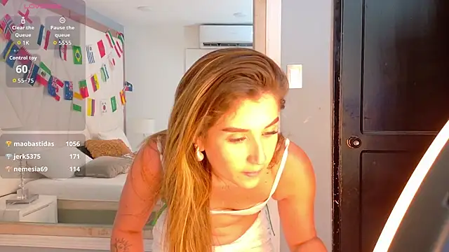 Watch IsabelleMilan live on EroticFlix - High definition streams