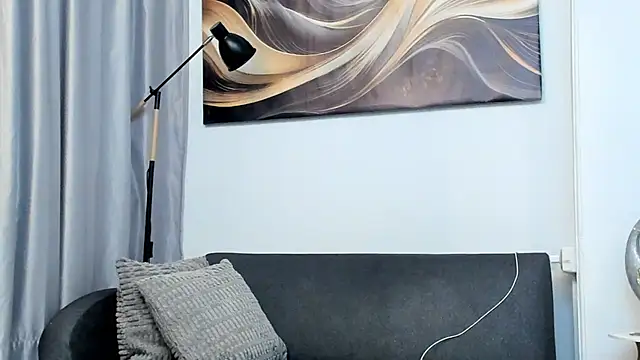 theo_valencia - Theo_Valencia's free webcam - UK Sex Cams