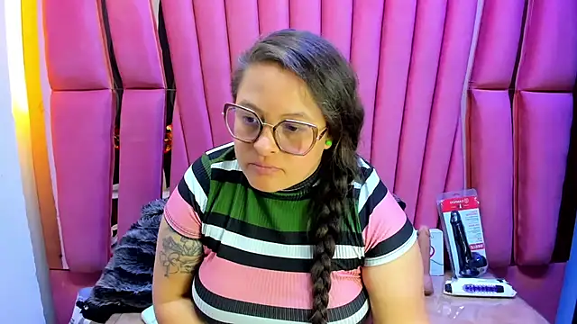 Sarah_Boobs_ webcam