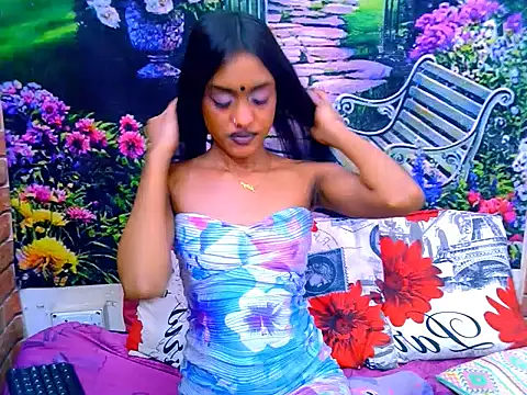 IndianPretty14u2Luv webcam