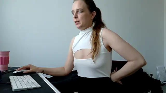 Chantalee webcam