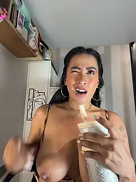 AsianMilfSheryl