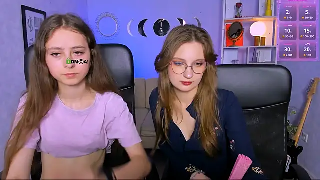 rebecca_smile webcam